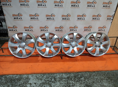 Диск литой б/у KIA R16