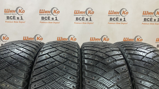 Шины зимние шипованные б/у Goodyear UltraGrip Ice Arctic 205/55 R16 94T
