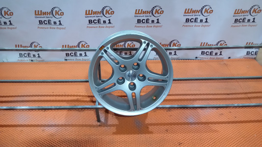 Диск литой б/у MERCEDES-BENZ R15