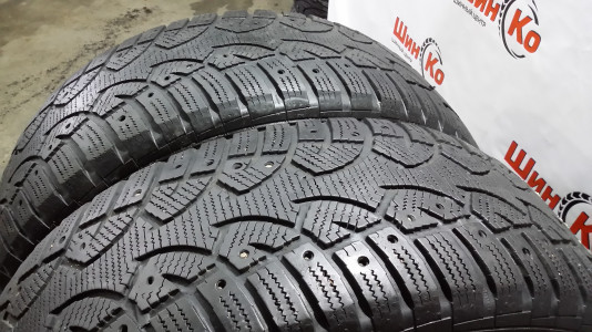 Шины зимние шипованные б/у Continental Conti4x4Contact 265/65 R17 112Q