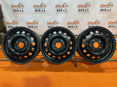 Диск штампованный б/у KIA R15