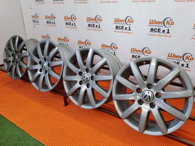 Диск литой б/у VOLKSWAGEN R16