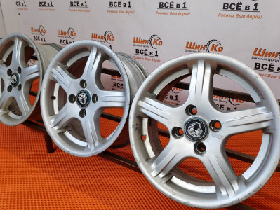 Диск литой б/у DAEWOO R14