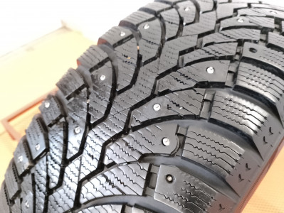 Шины зимние шипованные б/у Pirelli Formula Ice 205/55 R16 91T