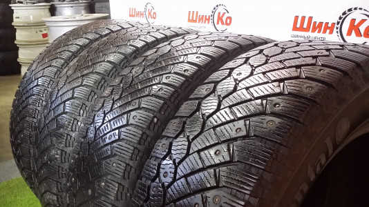 Шины зимние шипованные б/у Continental Conti4x4IceContact 225/65 R17 102T