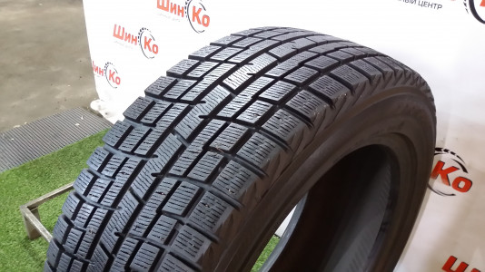 Шины зимние нешипованные б/у Yokohama IceGuard IG30 215/55 R17 94Q