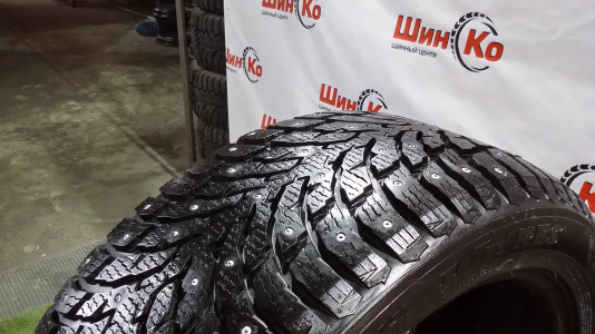 Шины зимние шипованные б/у Nokian Hakkapeliitta 9 255/45 R19 104T
