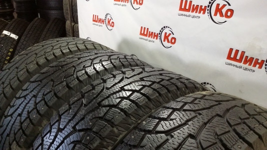 Шины зимние шипованные б/у Hankook Winter I*Pike RW11 225/65 R17 102T