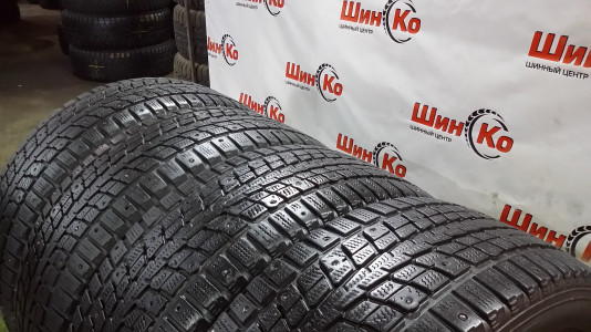 Шины зимние шипованные б/у Dunlop SP Winter Ice 01 205/55 R16 94T