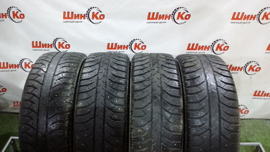 Шины зимние шипованные б/у Bridgestone Ice Cruiser 7000 205/60 R16 92T