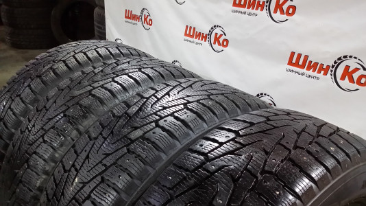 Шины зимние шипованные б/у Nokian Nordman 7 SUV 225/65 R17 106T