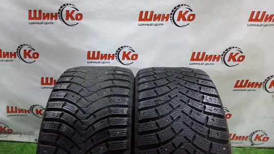 Шины зимние шипованные б/у Michelin XIce North 2 235/45 R17 97T