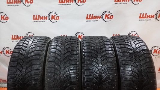 Шины зимние шипованные б/у Bridgestone Blizzak Spike01 195/55 R15 85T